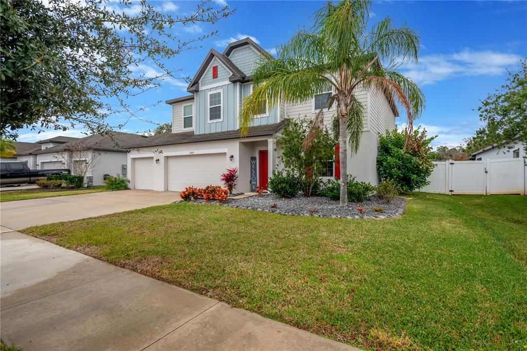 Activo con contrato: $479,000 (3 camas, 2 baños, 2727 Pies cuadrados)