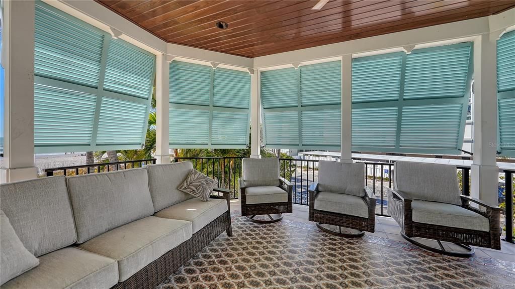 En Venta: $6,900,000 (3 camas, 3 baños, 3325 Pies cuadrados)