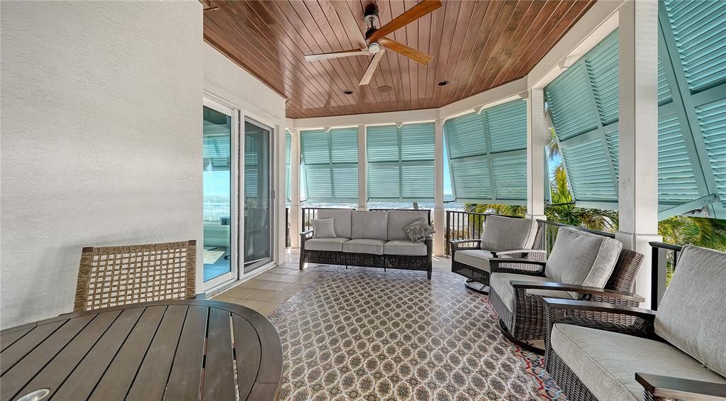 En Venta: $6,900,000 (3 camas, 3 baños, 3325 Pies cuadrados)
