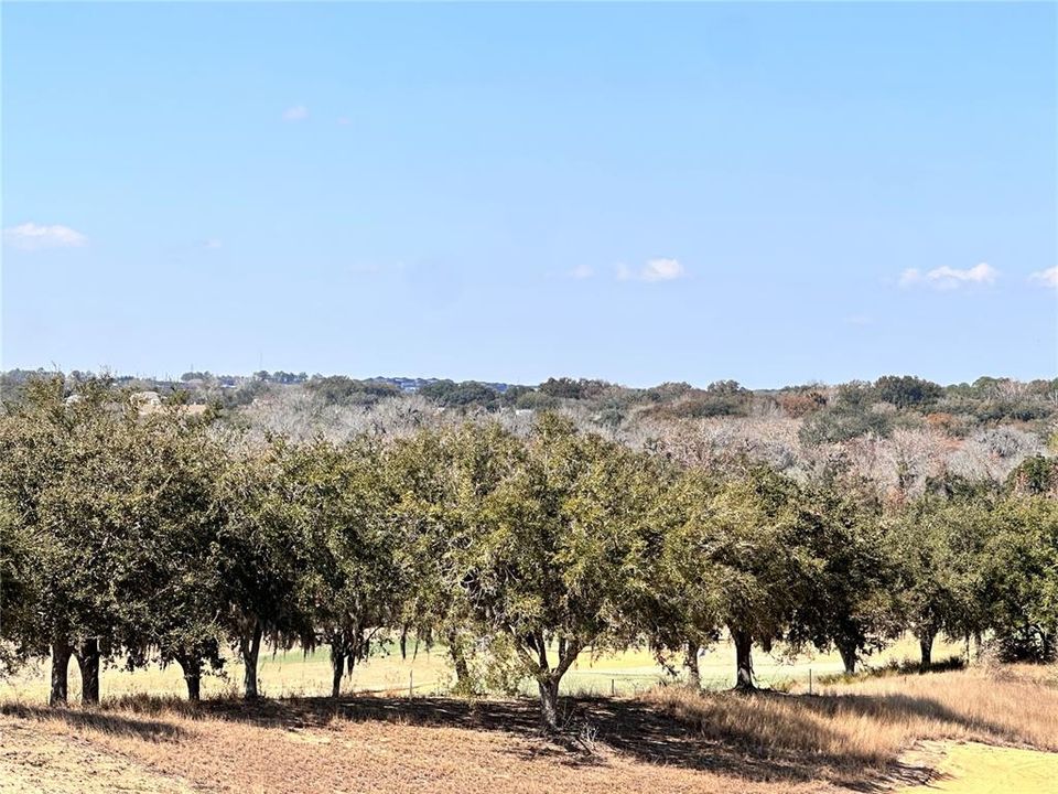 На продажу: $325,000 (0.13 acres)
