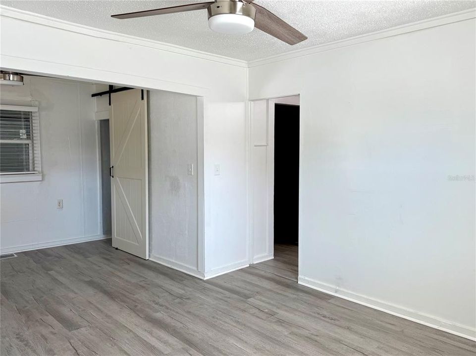For Sale: $219,000 (3 beds, 1 baths, 855 Square Feet)