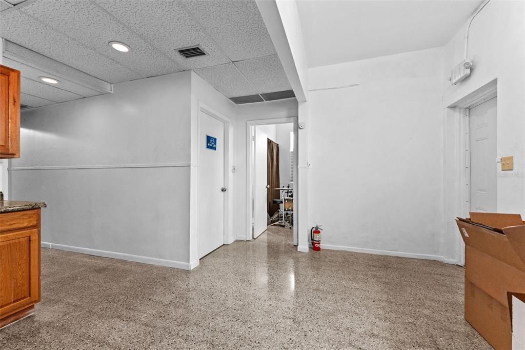 En Venta: $895,000 (0 camas, 0 baños, 3516 Pies cuadrados)
