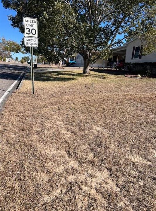 待售: $27,700 (0.16 acres)