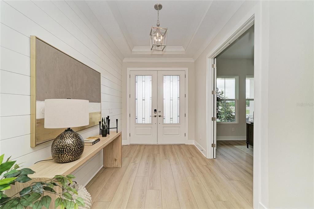 En Venta: $1,481,939 (6 camas, 6 baños, 4905 Pies cuadrados)