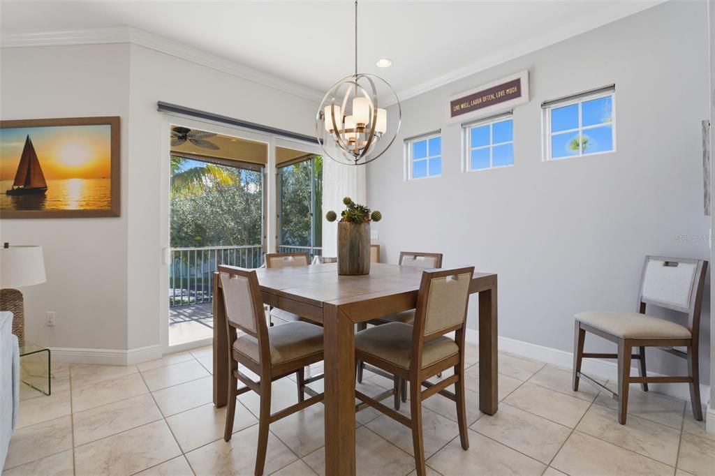 For Sale: $519,000 (3 beds, 3 baths, 2294 Square Feet)