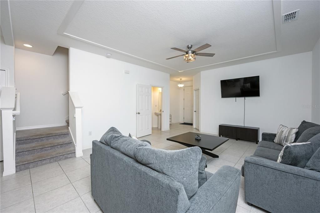 En Venta: $269,000 (3 camas, 2 baños, 1604 Pies cuadrados)