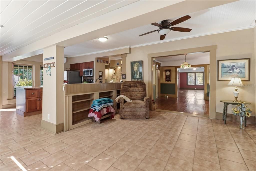 Active With Contract: $300,000 (4 beds, 3 baths, 2991 Square Feet)