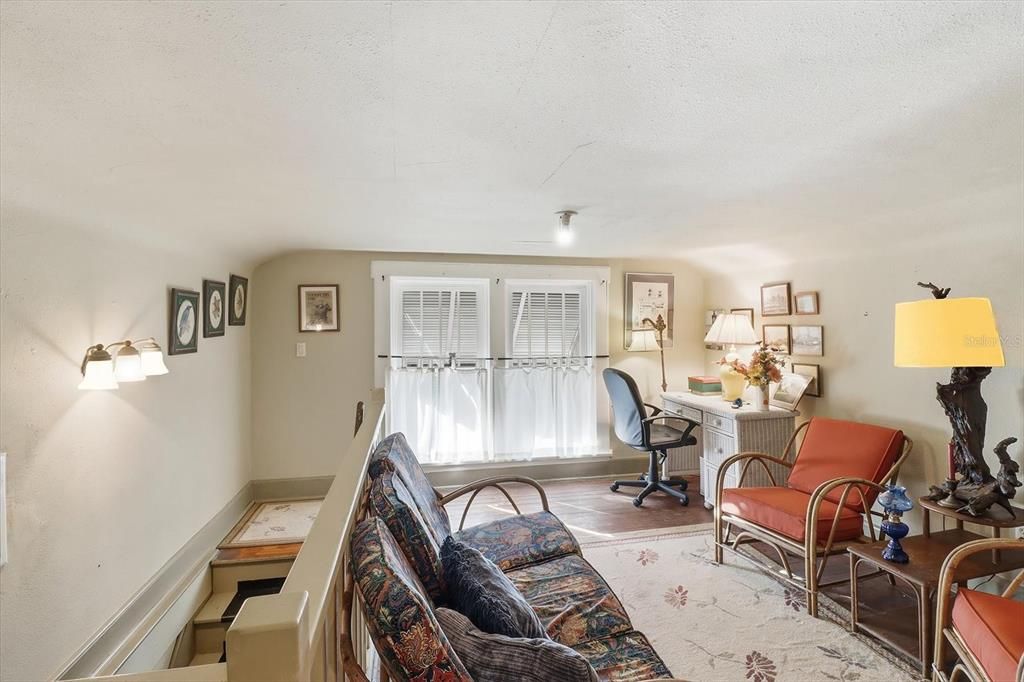 Active With Contract: $300,000 (4 beds, 3 baths, 2991 Square Feet)