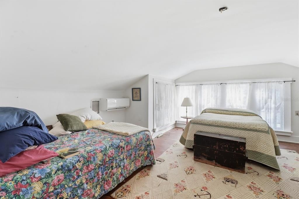 Active With Contract: $300,000 (4 beds, 3 baths, 2991 Square Feet)