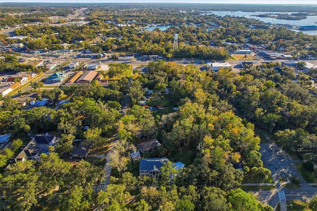Active With Contract: $300,000 (4 beds, 3 baths, 2991 Square Feet)