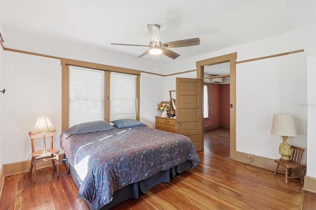 Active With Contract: $300,000 (4 beds, 3 baths, 2991 Square Feet)