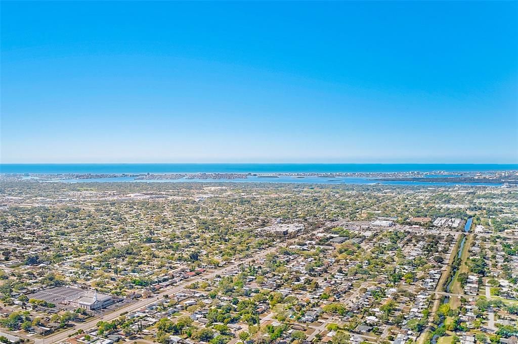 Active With Contract: $89,000 (1 beds, 1 baths, 652 Square Feet)