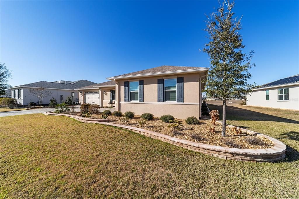 En Venta: $799,000 (3 camas, 3 baños, 2373 Pies cuadrados)