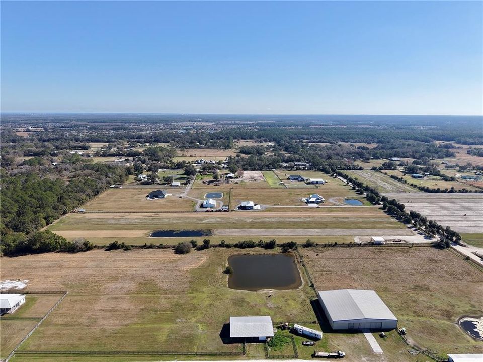 Activo con contrato: $699,000 (10.22 acres)