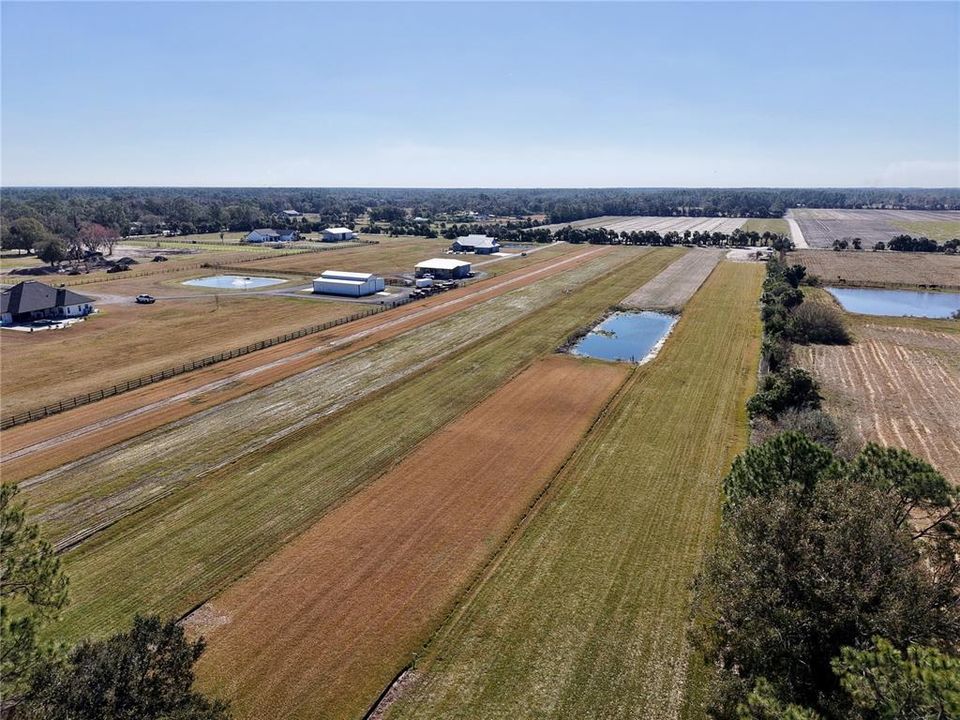 Activo con contrato: $699,000 (10.22 acres)