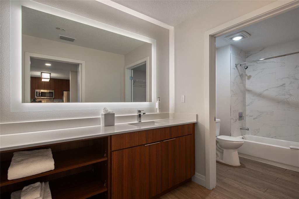 For Sale: $175,000 (2 beds, 2 baths, 1434 Square Feet)