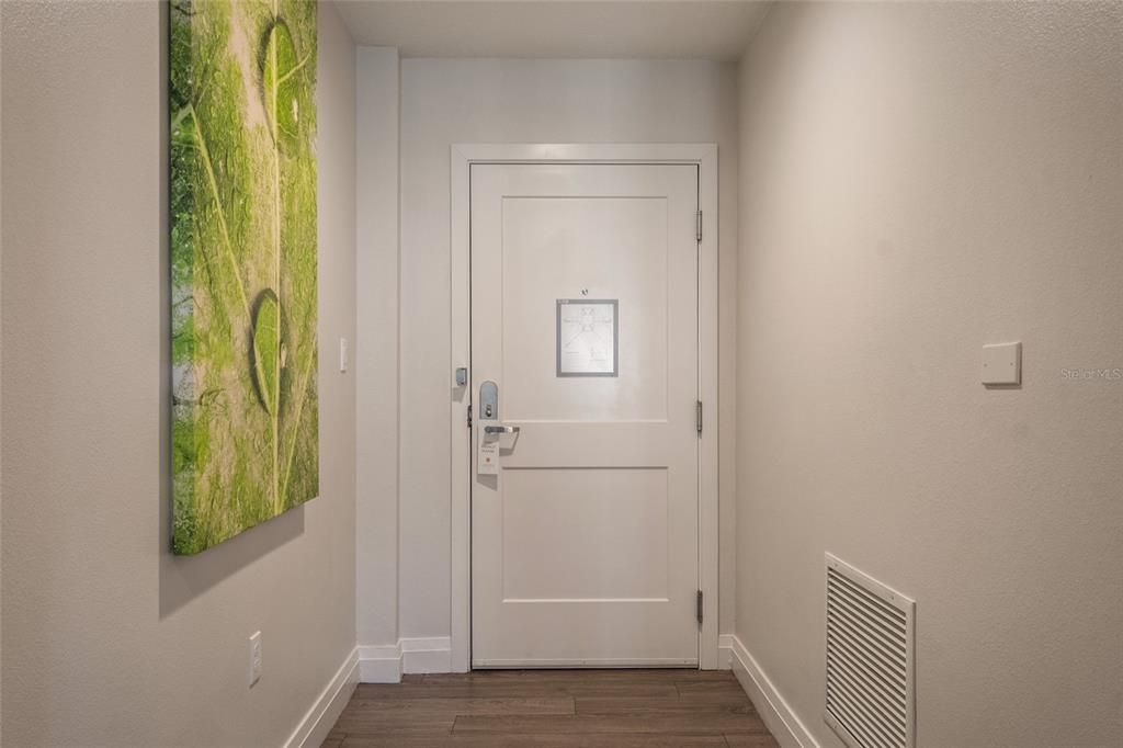 For Sale: $175,000 (2 beds, 2 baths, 1434 Square Feet)