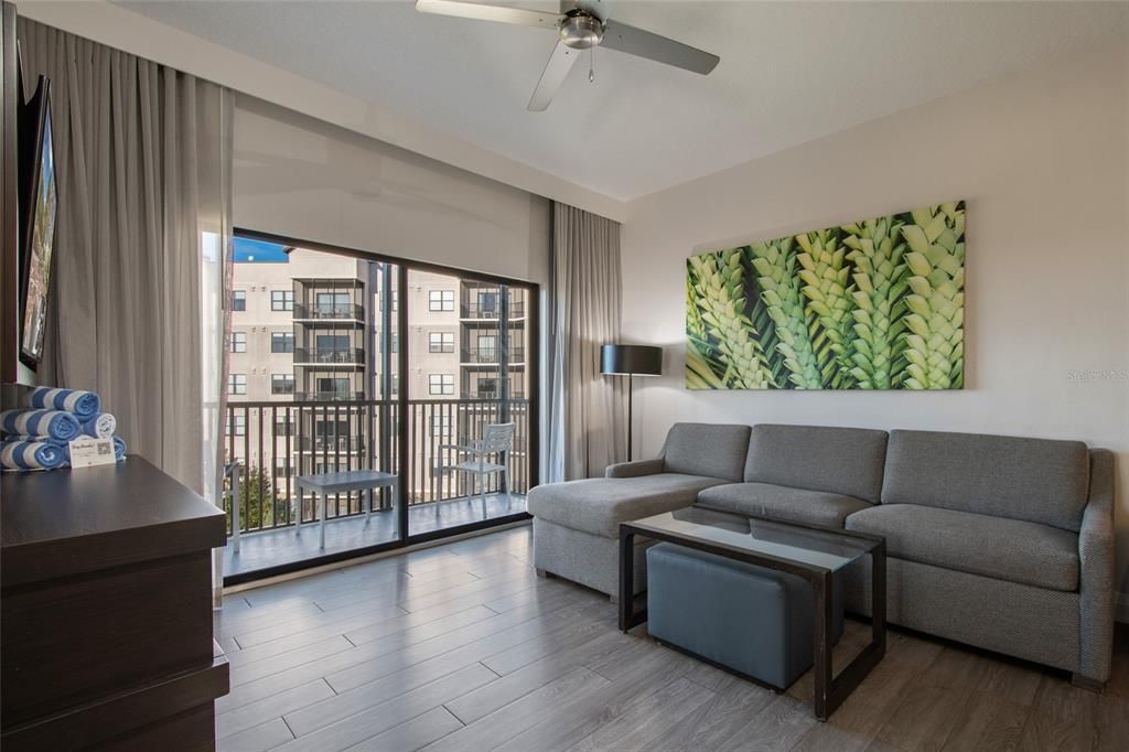 For Sale: $175,000 (2 beds, 2 baths, 1434 Square Feet)