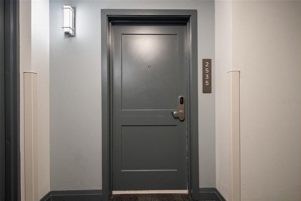 For Sale: $175,000 (2 beds, 2 baths, 1434 Square Feet)