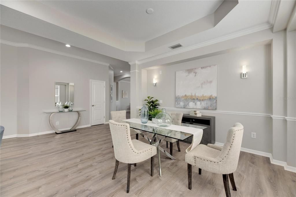Activo con contrato: $899,000 (5 camas, 4 baños, 3304 Pies cuadrados)