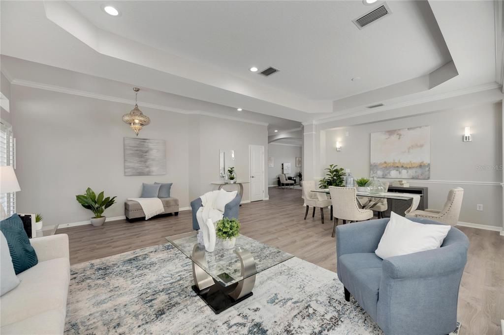Activo con contrato: $899,000 (5 camas, 4 baños, 3304 Pies cuadrados)