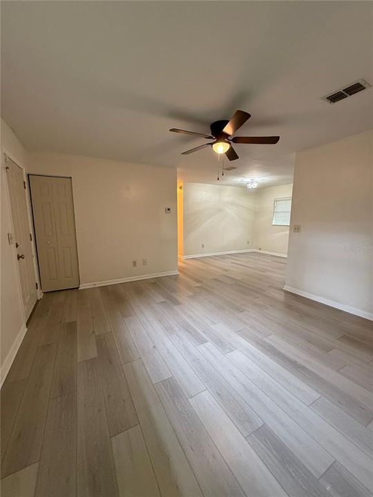 For Rent: $1,695 (3 beds, 2 baths, 1056 Square Feet)