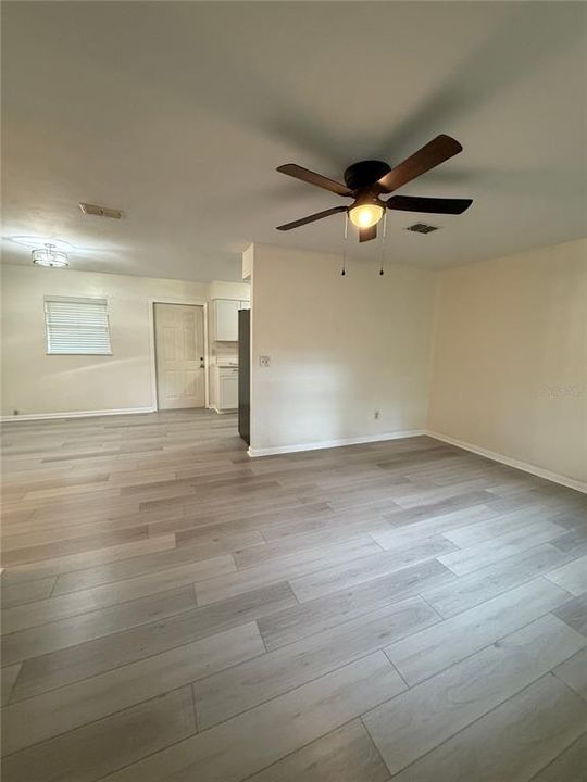 For Rent: $1,695 (3 beds, 2 baths, 1056 Square Feet)