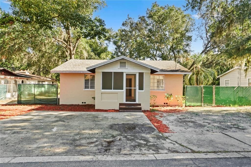 En Venta: $219,999 (3 camas, 2 baños, 952 Pies cuadrados)
