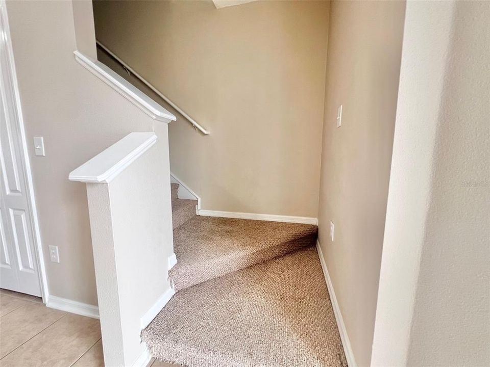 Active With Contract: $1,800 (2 beds, 2 baths, 1255 Square Feet)