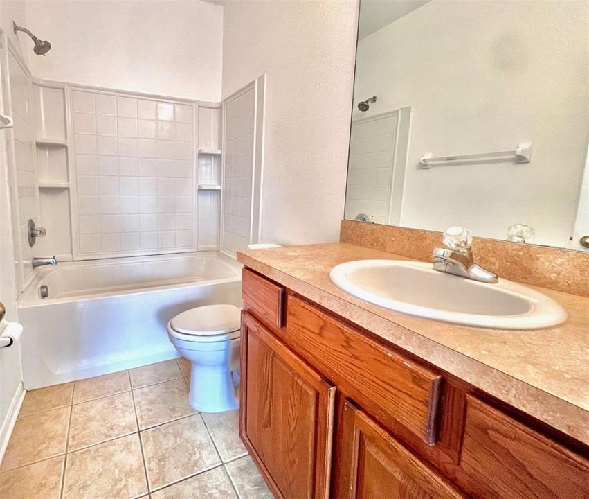 Active With Contract: $1,800 (2 beds, 2 baths, 1255 Square Feet)