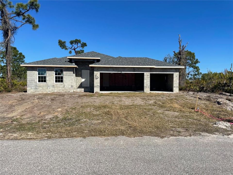 Vendido Recientemente: $314,900 (3 camas, 2 baños, 1663 Pies cuadrados)
