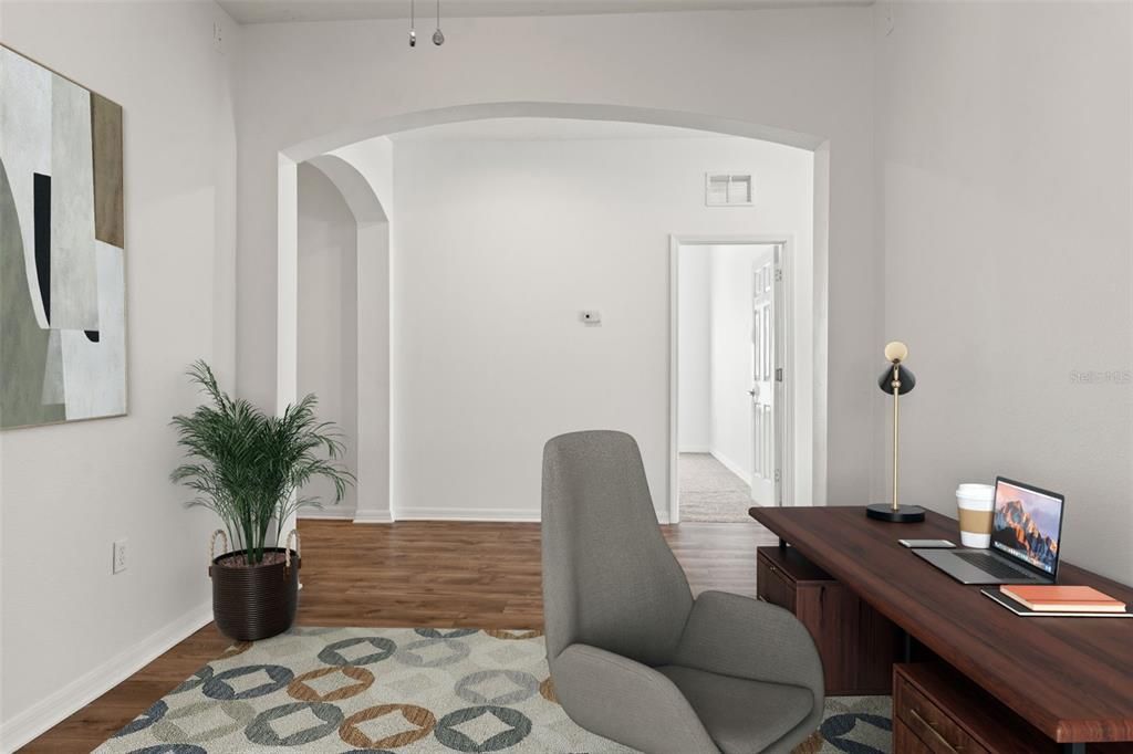 Activo con contrato: $290,000 (4 camas, 2 baños, 1861 Pies cuadrados)
