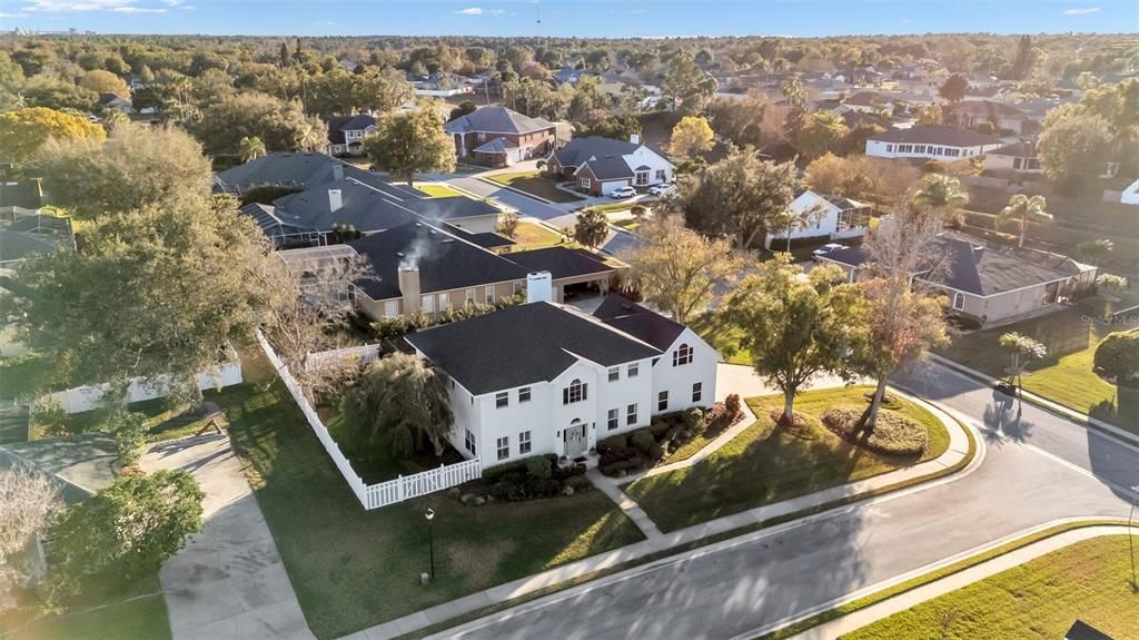 En Venta: $839,900 (4 camas, 3 baños, 4012 Pies cuadrados)