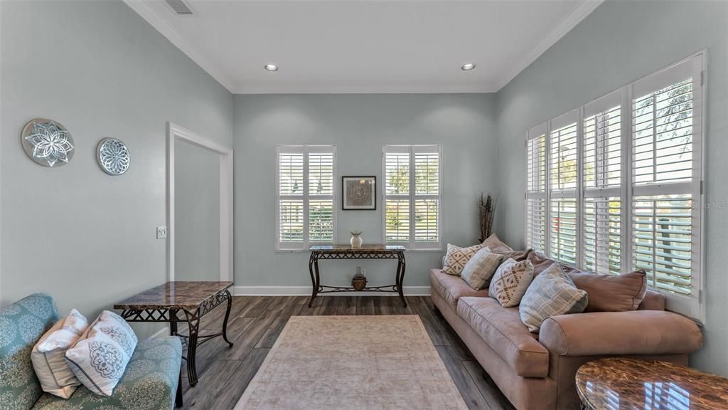 En Venta: $839,900 (4 camas, 3 baños, 4012 Pies cuadrados)