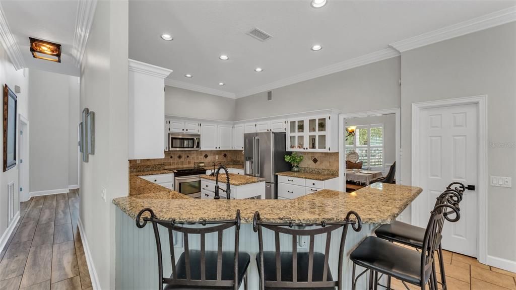 En Venta: $839,900 (4 camas, 3 baños, 4012 Pies cuadrados)