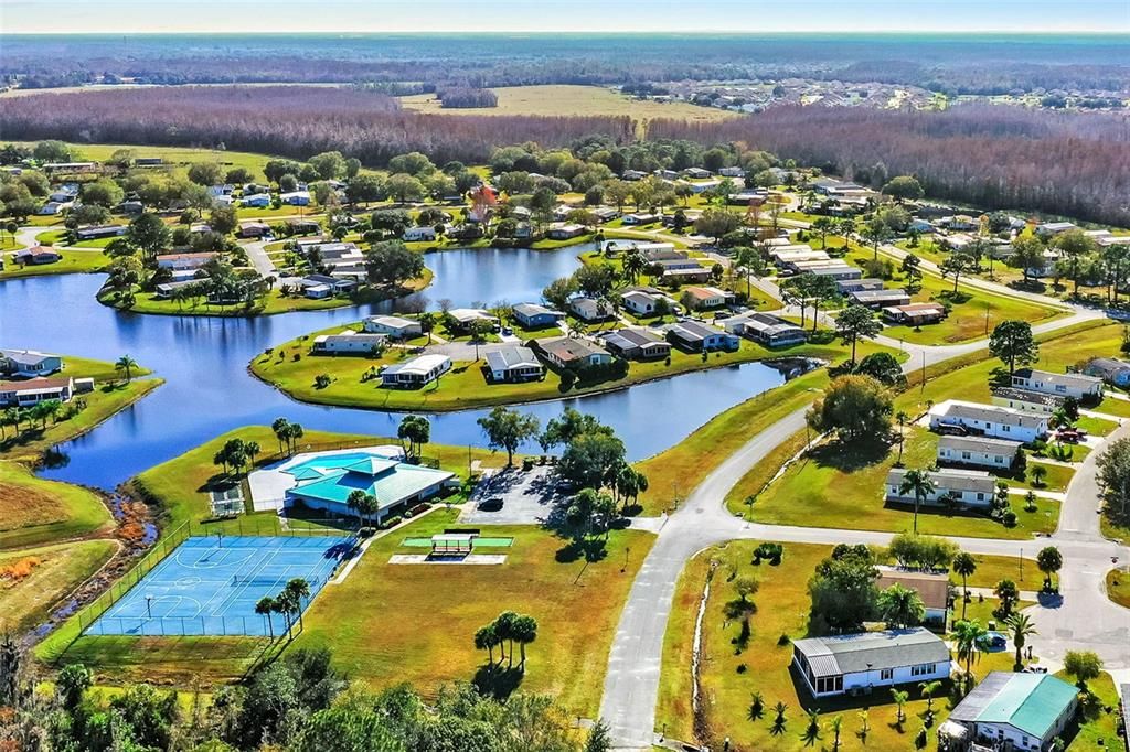 На продажу: $205,000 (2 спален, 2 ванн, 1144 Квадратных фут)