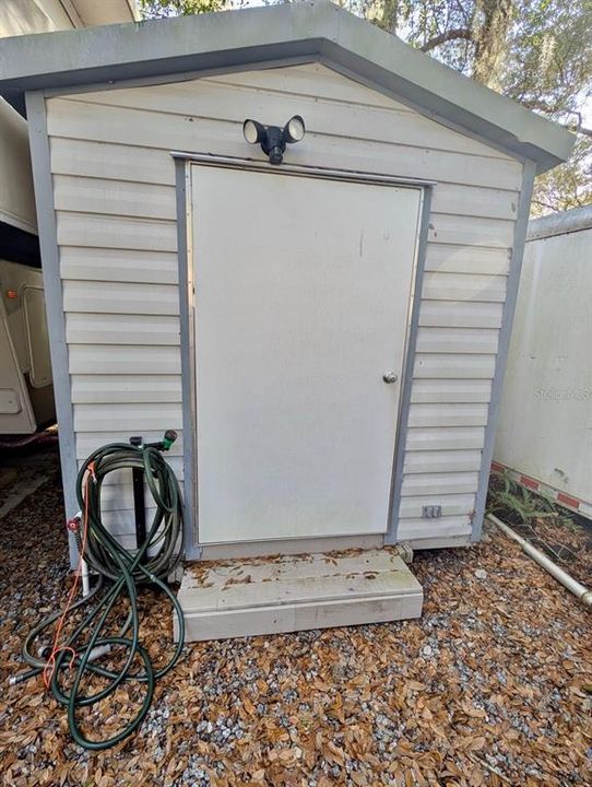 На продажу: $79,000 (0.14 acres)