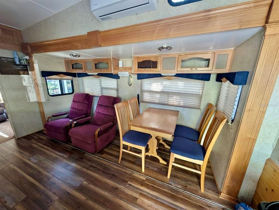 На продажу: $79,000 (0.14 acres)