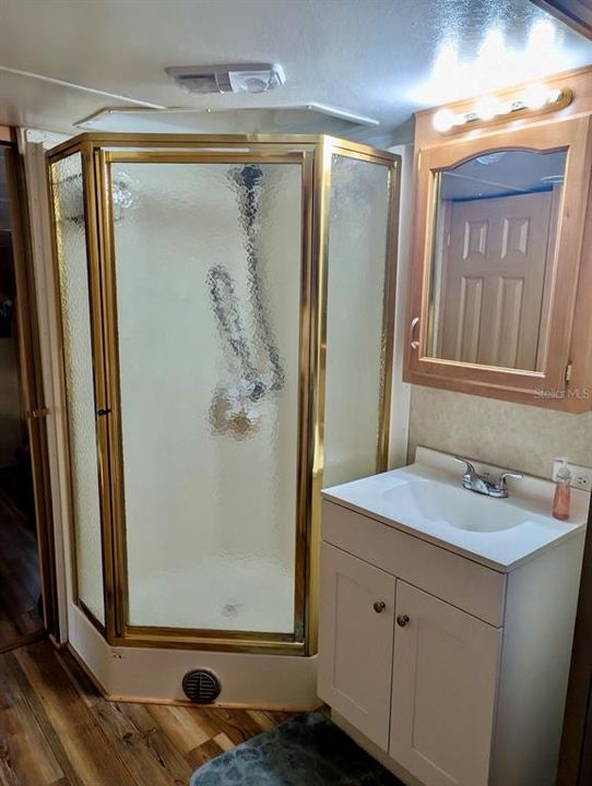 На продажу: $79,000 (0.14 acres)