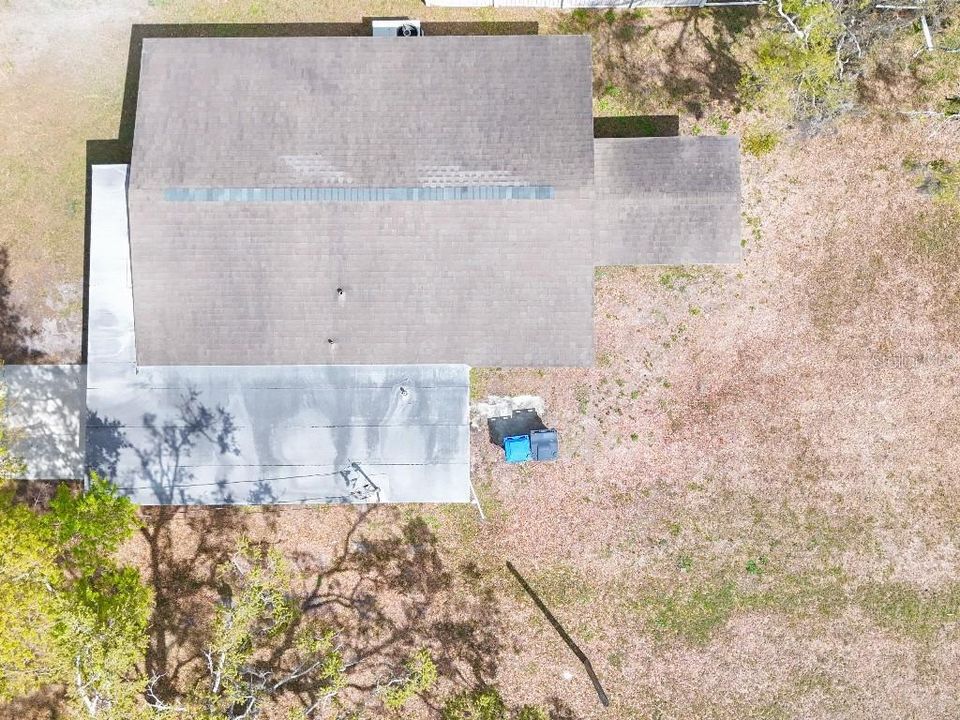 На продажу: $235,000 (2 спален, 1 ванн, 816 Квадратных фут)