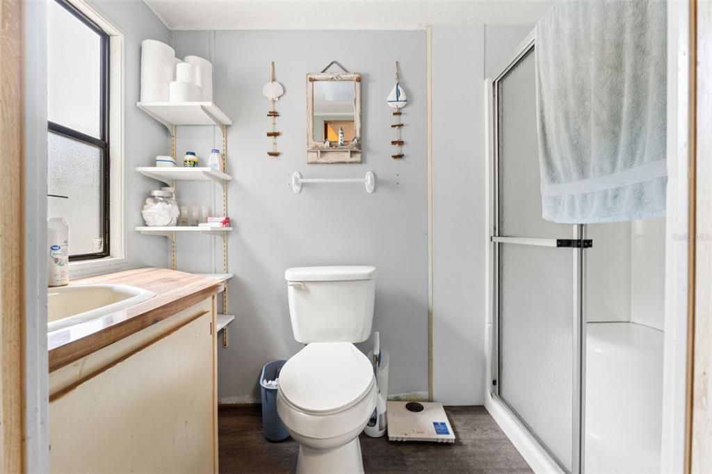 For Sale: $175,000 (2 beds, 2 baths, 840 Square Feet)
