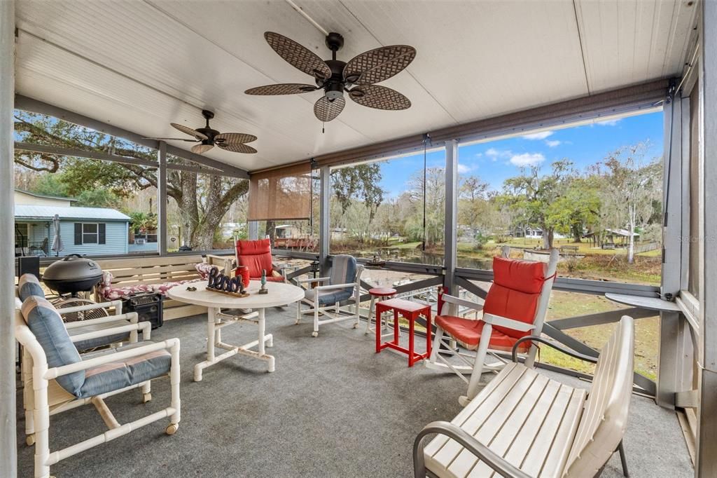 For Sale: $175,000 (2 beds, 2 baths, 840 Square Feet)