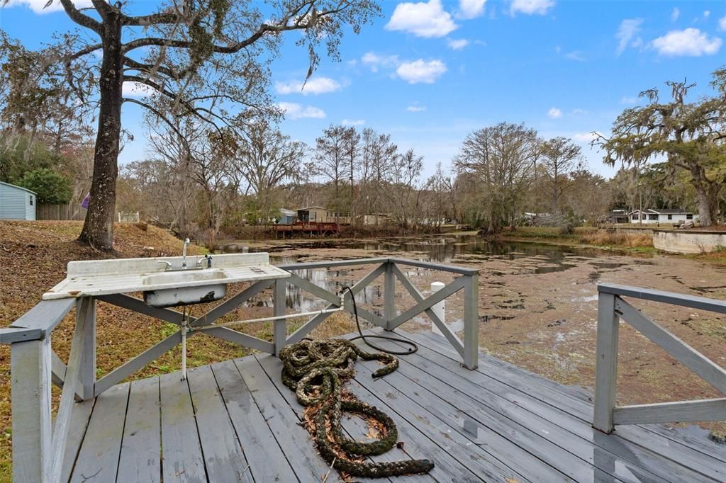 For Sale: $175,000 (2 beds, 2 baths, 840 Square Feet)