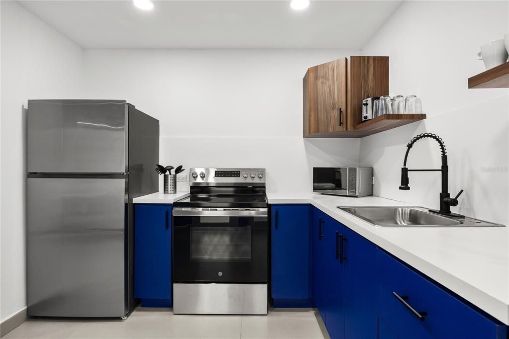 En Venta: $349,000 (2 camas, 1 baños, 929 Pies cuadrados)