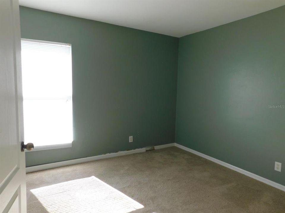 Activo con contrato: $205,000 (3 camas, 2 baños, 1272 Pies cuadrados)