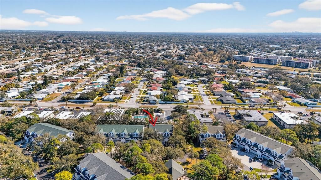 En Venta: $436,900 (3 camas, 3 baños, 1749 Pies cuadrados)