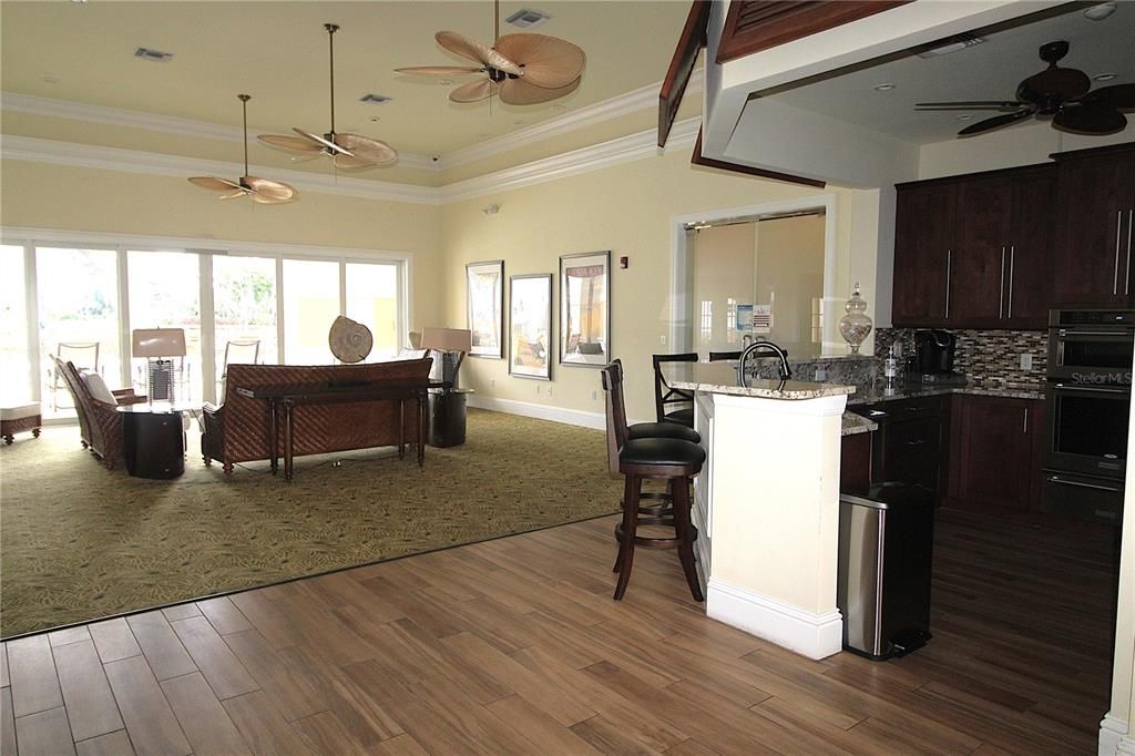 For Rent: $3,595 (3 beds, 2 baths, 1937 Square Feet)