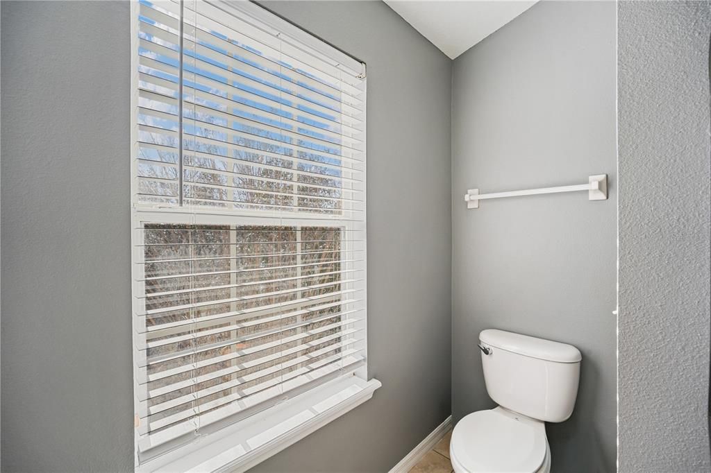 For Sale: $274,900 (3 beds, 2 baths, 1855 Square Feet)