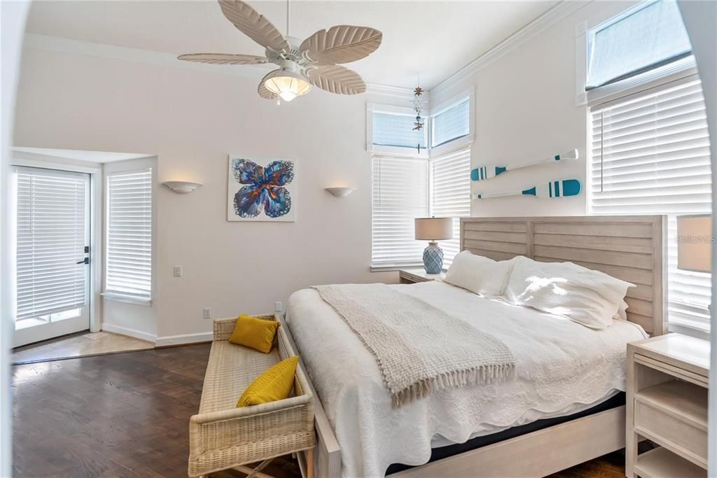 В аренду: $3,400 (4 спален, 3 ванн, 2383 Квадратных фут)