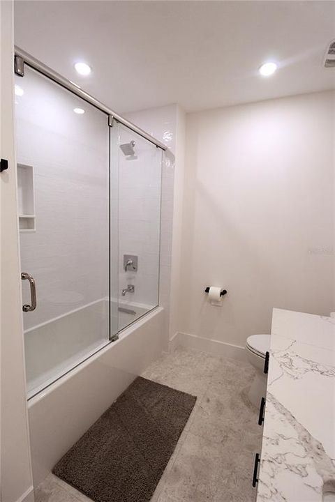 For Rent: $3,795 (3 beds, 2 baths, 1937 Square Feet)